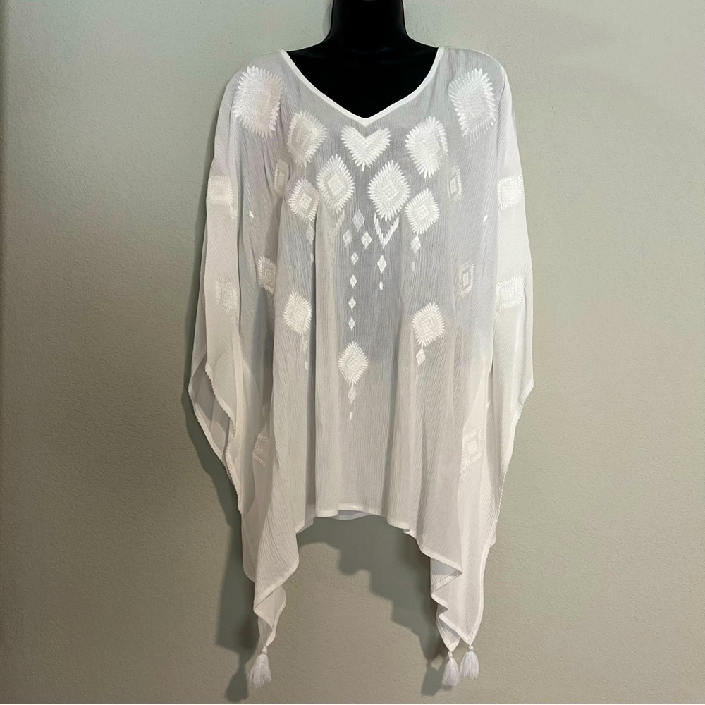 Chico’s White Embroidered Poncho Top with Tassels S/M